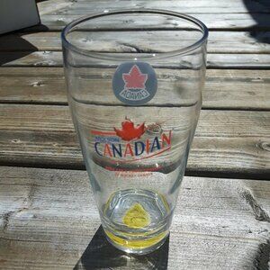 2006 Molson Canadian Lucky Loonie Glass